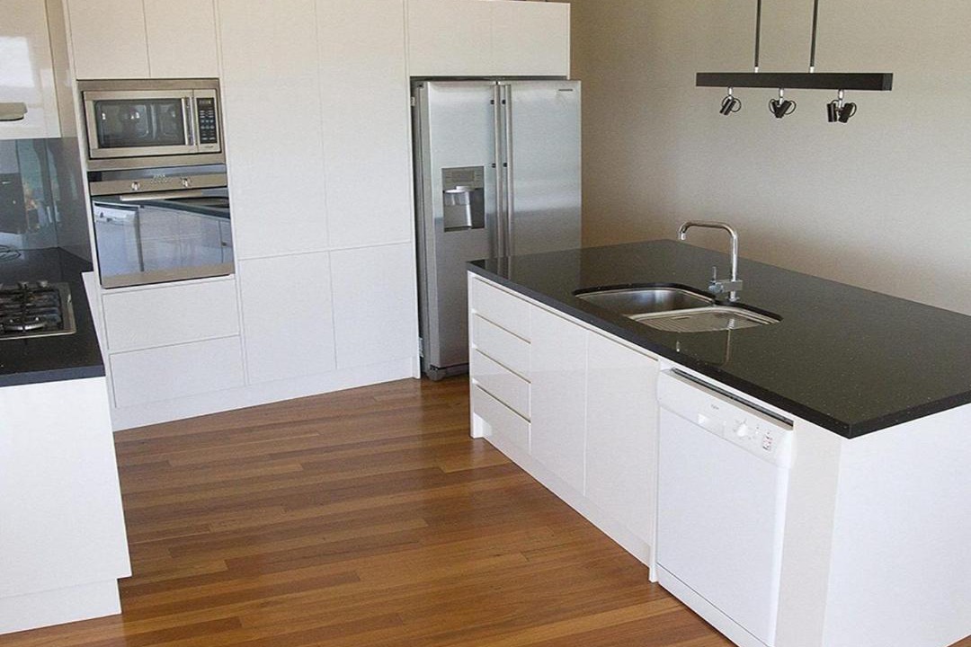 Photo of Kitchen in Kiama Downs