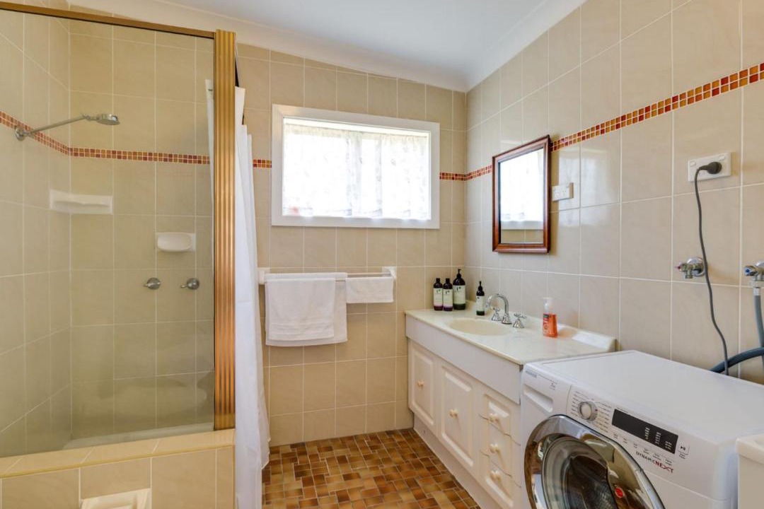 Photo of Bathroom in Huskisson