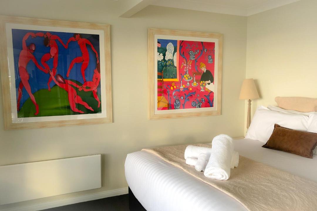 Photo of Bedroom in Binalong Bay