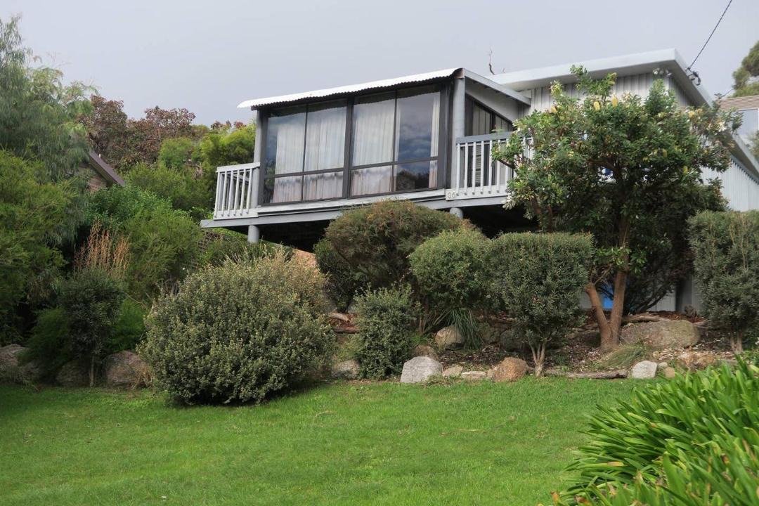 Photo of Buildings in Binalong Bay