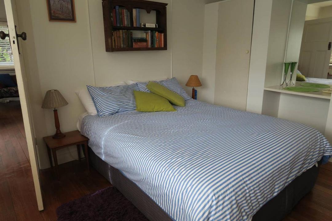 Photo of Bedroom in Binalong Bay