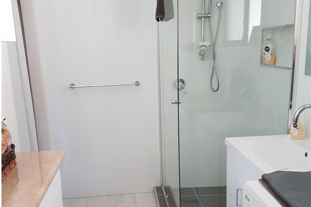 Photo of Bathroom in Oxenford