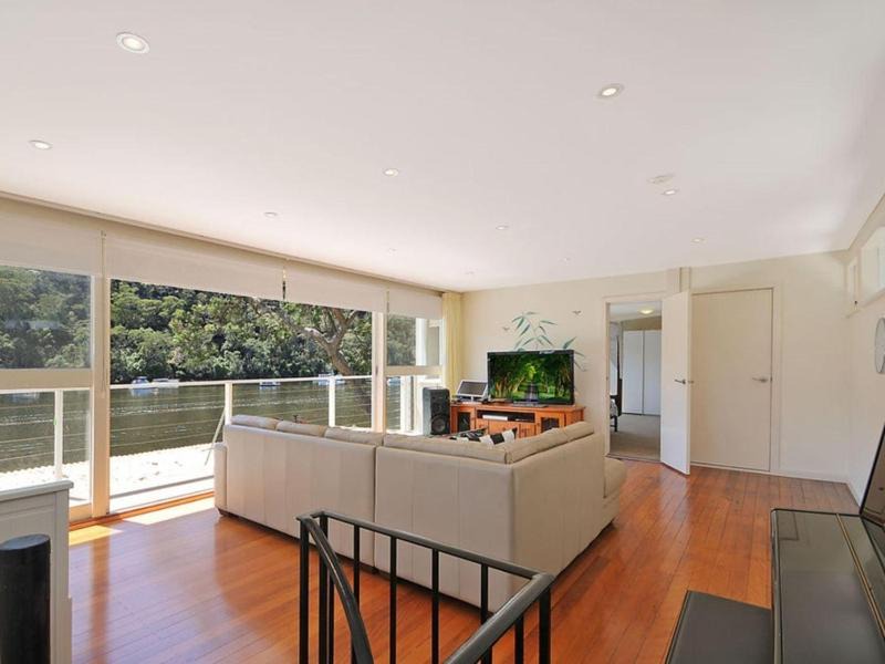Photo of Livingroom in Berowra Waters