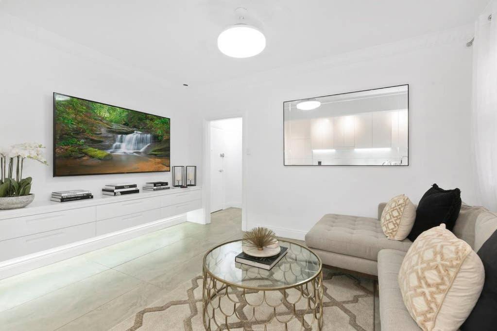 Photo of Livingroom in Bellevue Hill