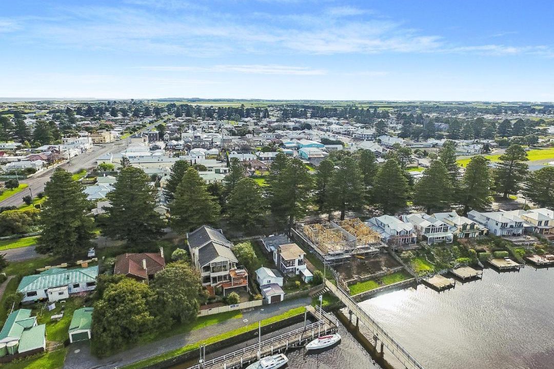 Photo of Others in Port Fairy