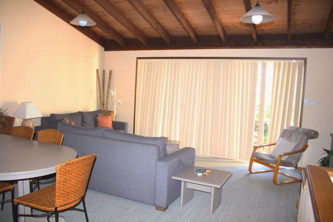 Photo of Livingroom in Denhams Beach