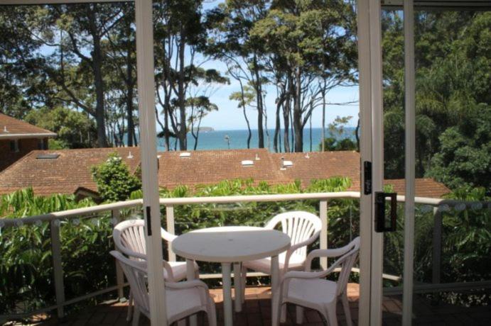 Photo of Patio Balcony in Denhams Beach