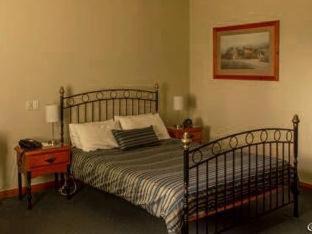 Photo of Bedroom in Solomontown