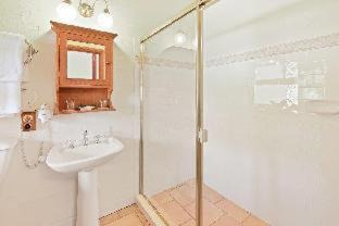 Photo of Bathroom in Montville
