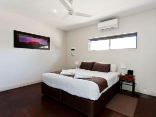 Photo of Bedroom in The Gap