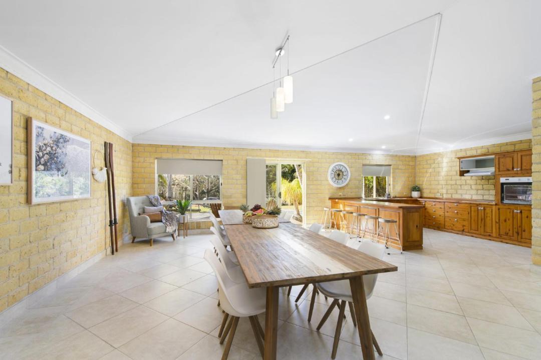 Photo of Livingroom in Bonny Hills