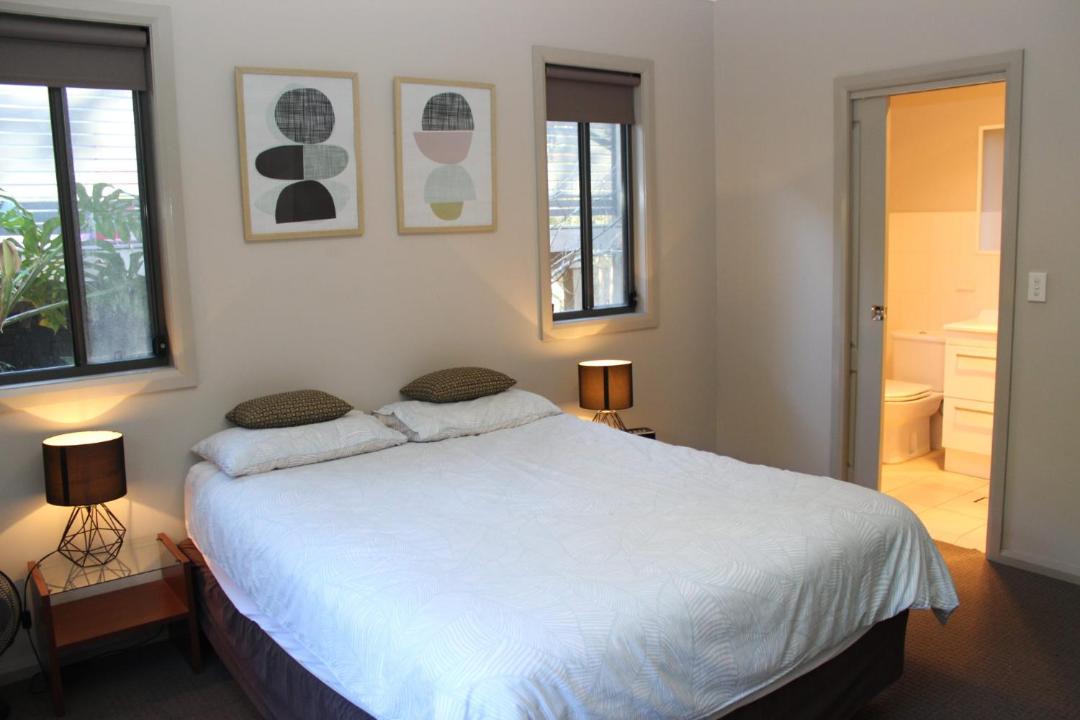 Photo of Bedroom in Elizabeth Beach