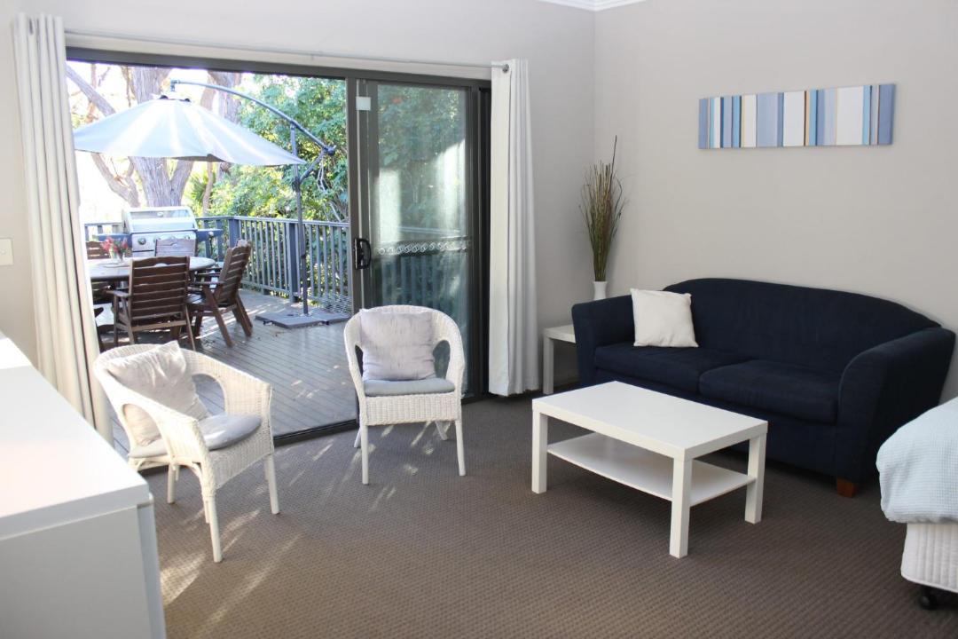 Photo of Livingroom in Elizabeth Beach