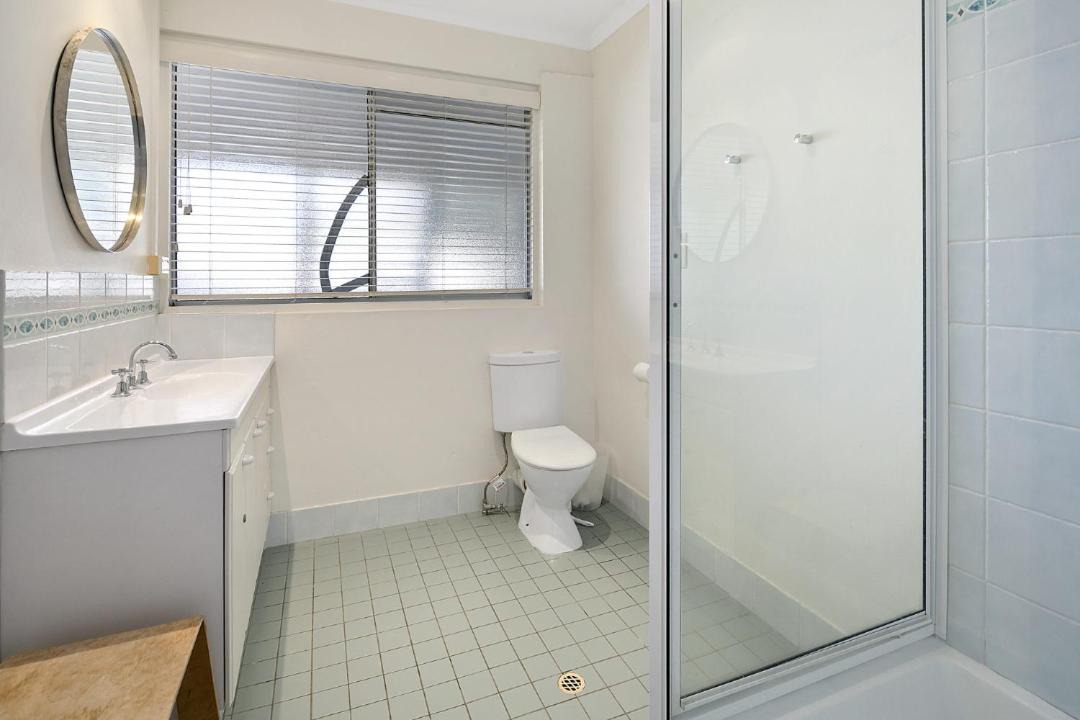 Photo of Bathroom in Point Lookout