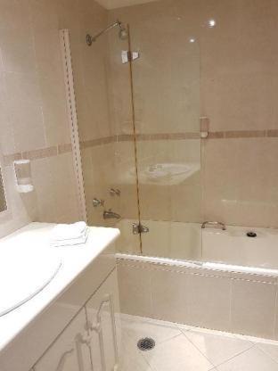 Photo of Bathroom in The Entrance