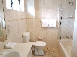 Photo of Bathroom in The Entrance