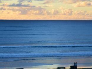 Photo of Others in Lorne