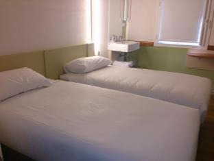 Photo of Bedroom in Dandenong