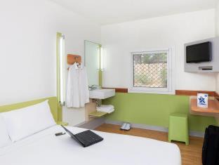 Photo of Bedroom in Dandenong