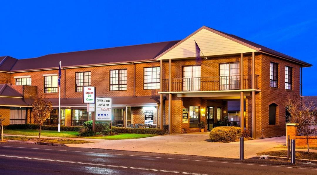Photo of Buildings in Holbrook