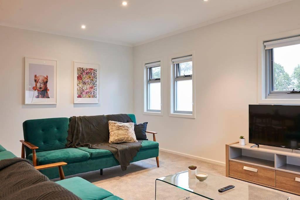 Photo of Livingroom in Malvern East