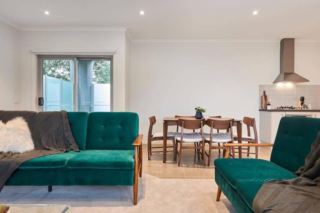 Photo of Livingroom in Malvern East