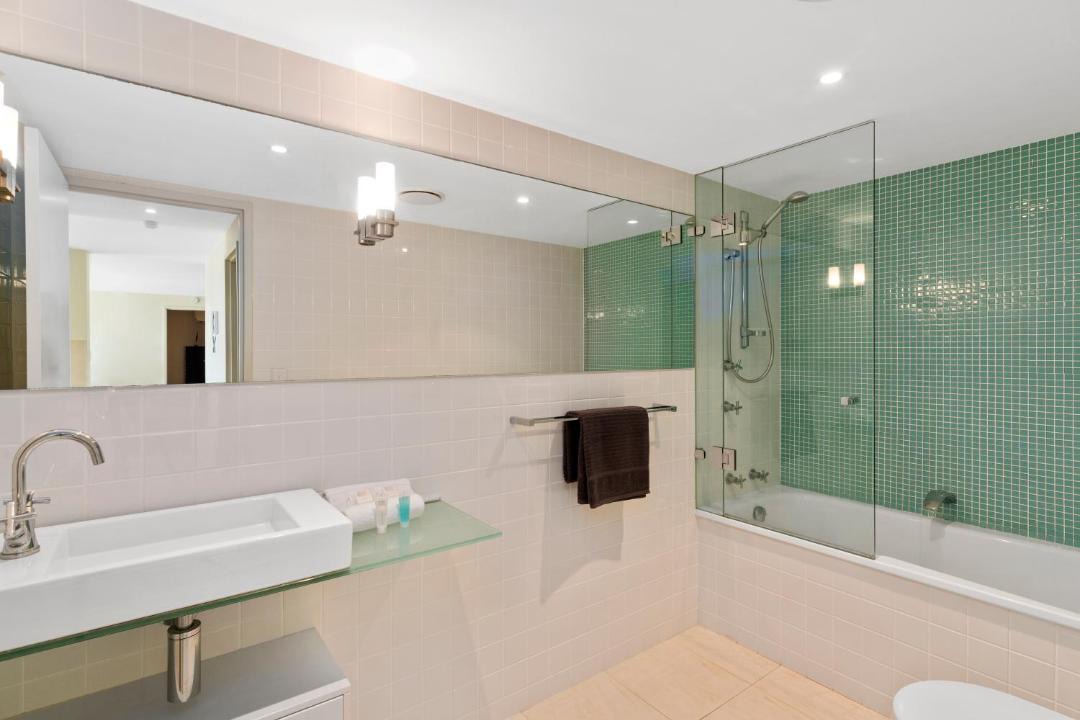 Photo of Bathroom in Burleigh Heads