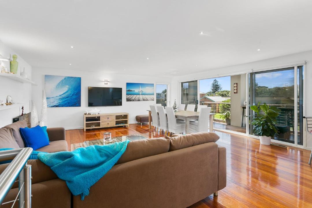 Photo of Livingroom in Safety Beach