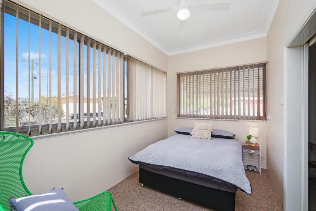 Photo of Bedroom in West Tamworth