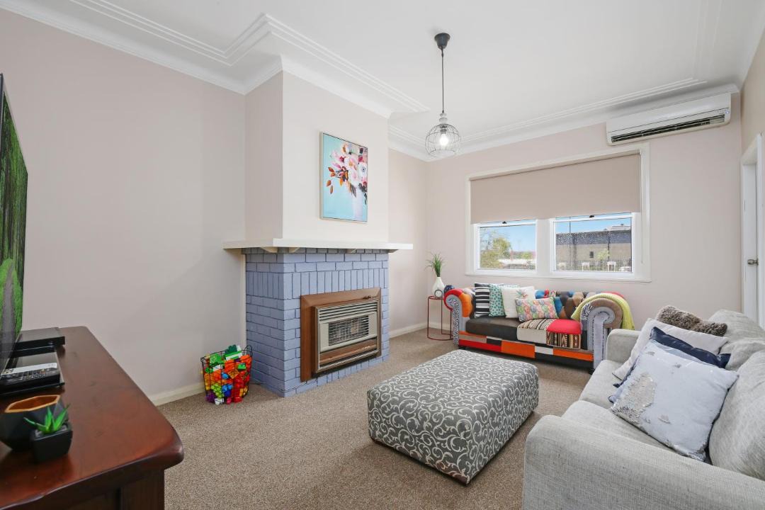 Photo of Livingroom in West Tamworth