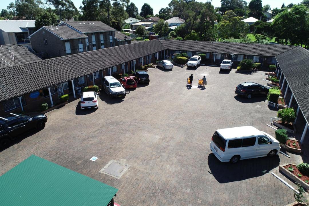 Photo of Others in Mayfield West