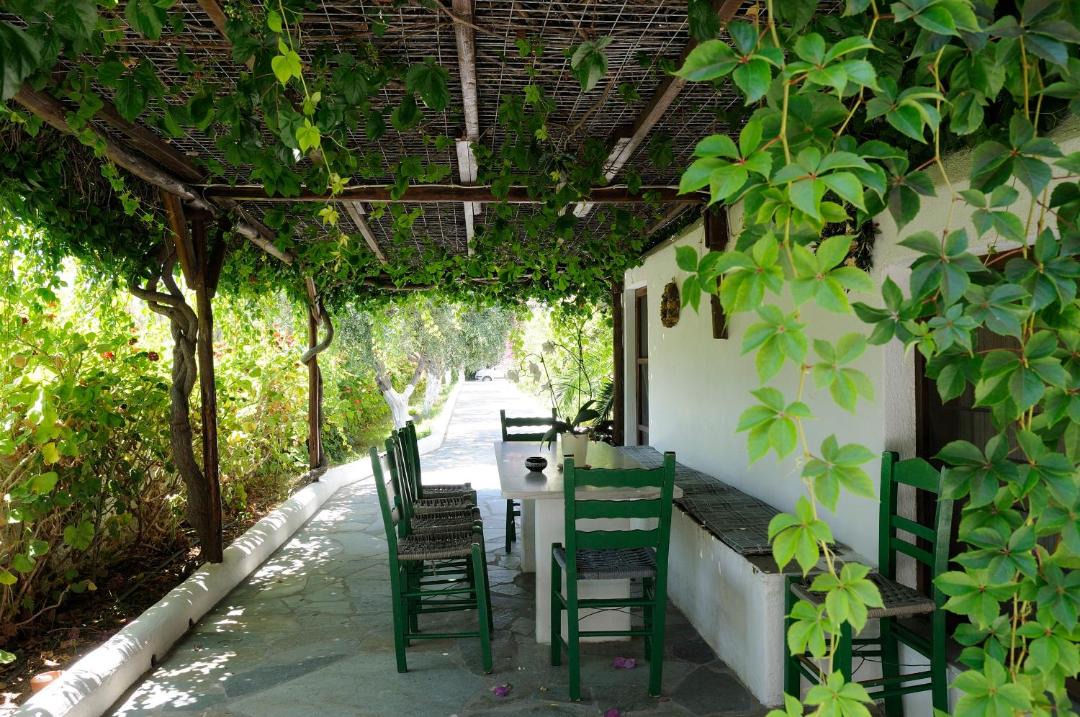Photo of Others in Parasporos