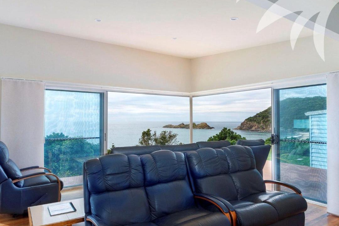 Photo of Livingroom in Seal Rocks