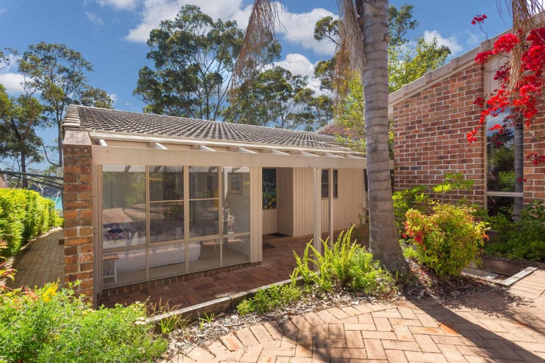 Photo of Buildings in Denhams Beach
