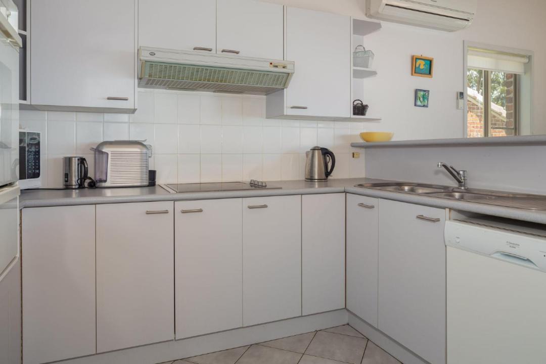 Photo of Kitchen in Denhams Beach
