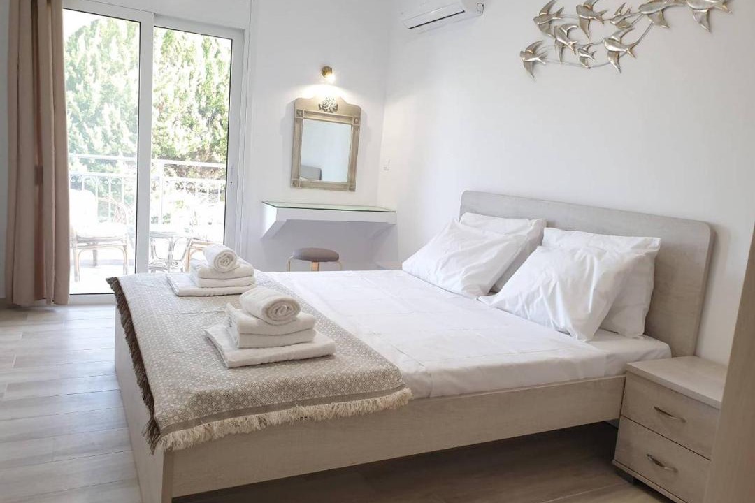 Photo of Bedroom in Haraki