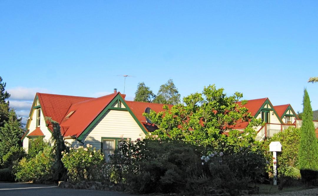 Photo of Others in Grove