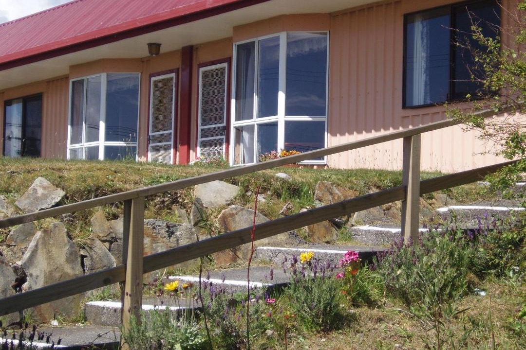 Photo of Others in Strahan