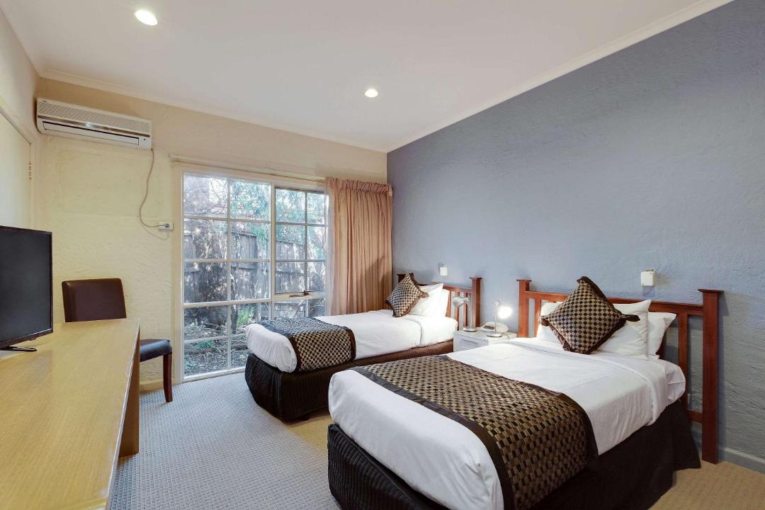 Photo of Bedroom in Macleod