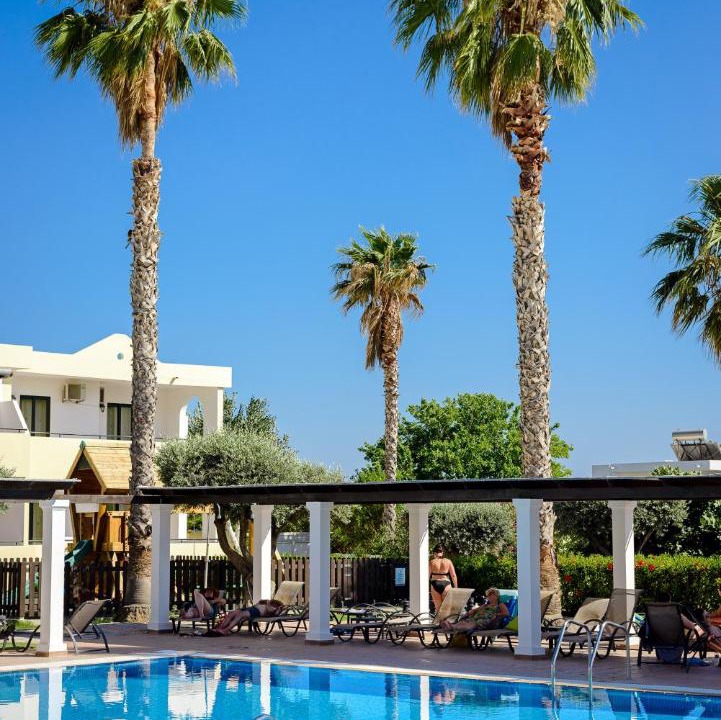Photo of Others in Pefkos