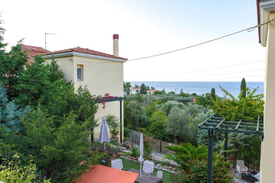 Photo of Others in Avgonyma