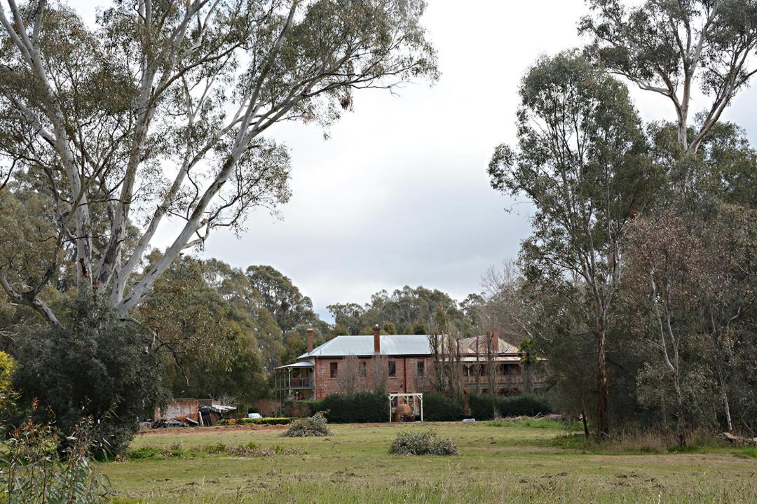Photo of Buildings in Murchison East