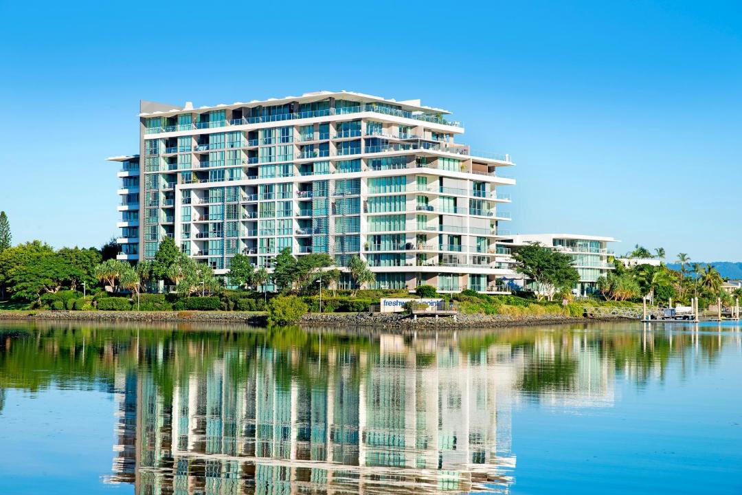 Photo of Others in Broadbeach Waters