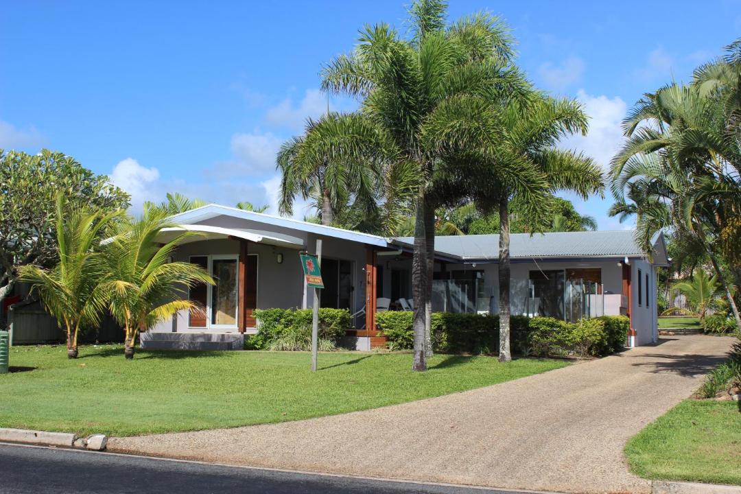 Photo of Buildings in Wongaling Beach