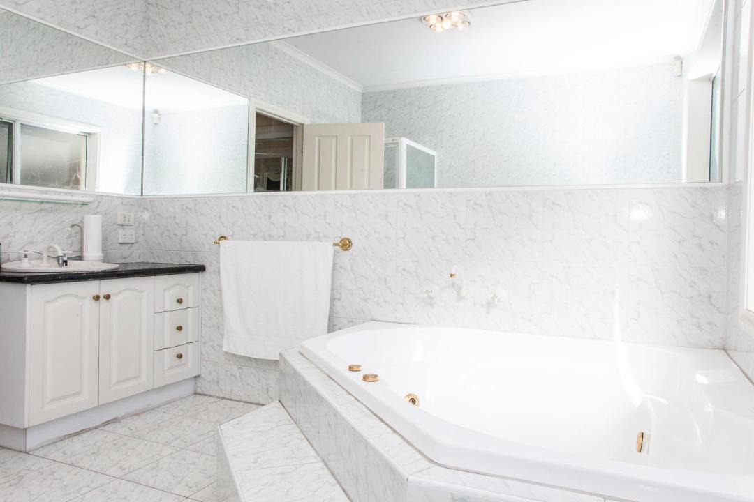 Photo of Bathroom in Abbotsford