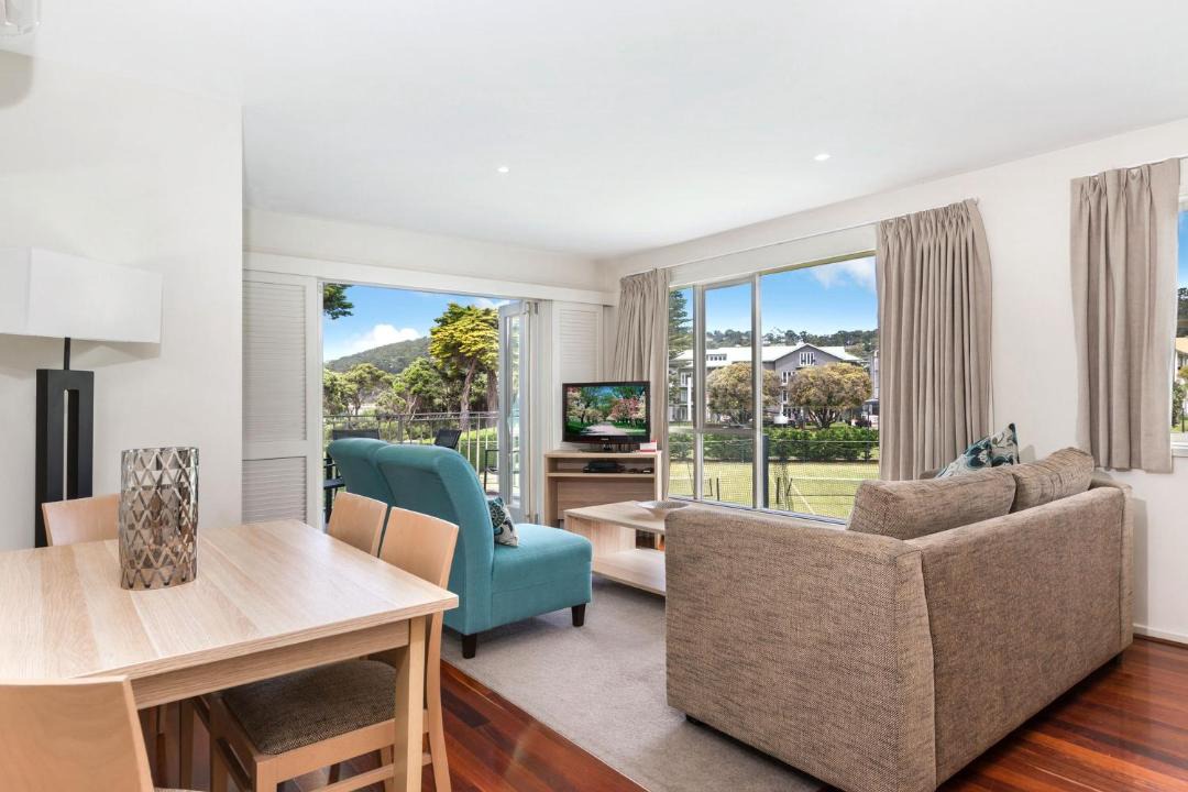 Photo of Others in Lorne