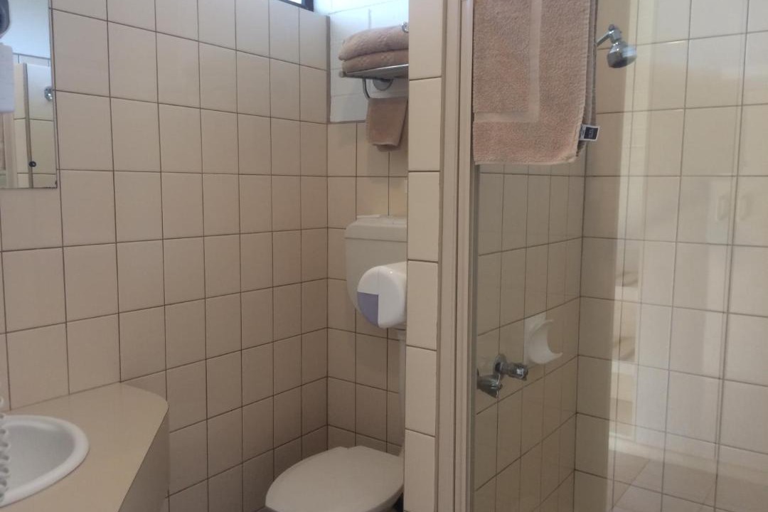 Photo of Bathroom in Alfredton