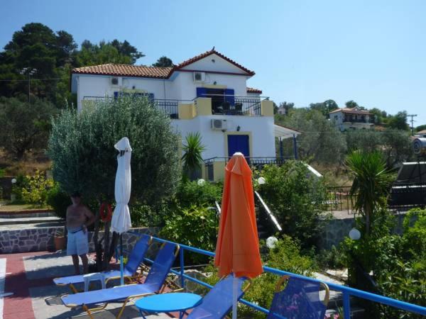 Photo of Others in Anaxos
