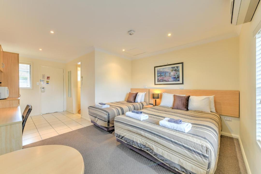 Photo of Bedroom in West Tamworth