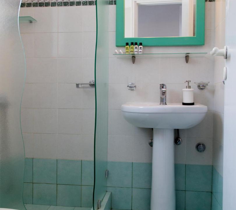 Photo of Bathroom in Agios Romanos